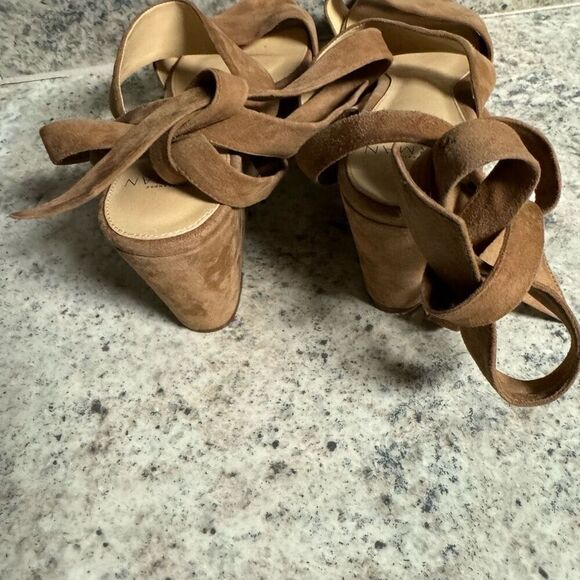 Alexandre Birman suede ankle strap wedge sandal - Picture 4 of 5